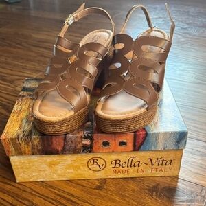 Bella Vita Women's Brown Espadrille Sandals Sz 9M NEW